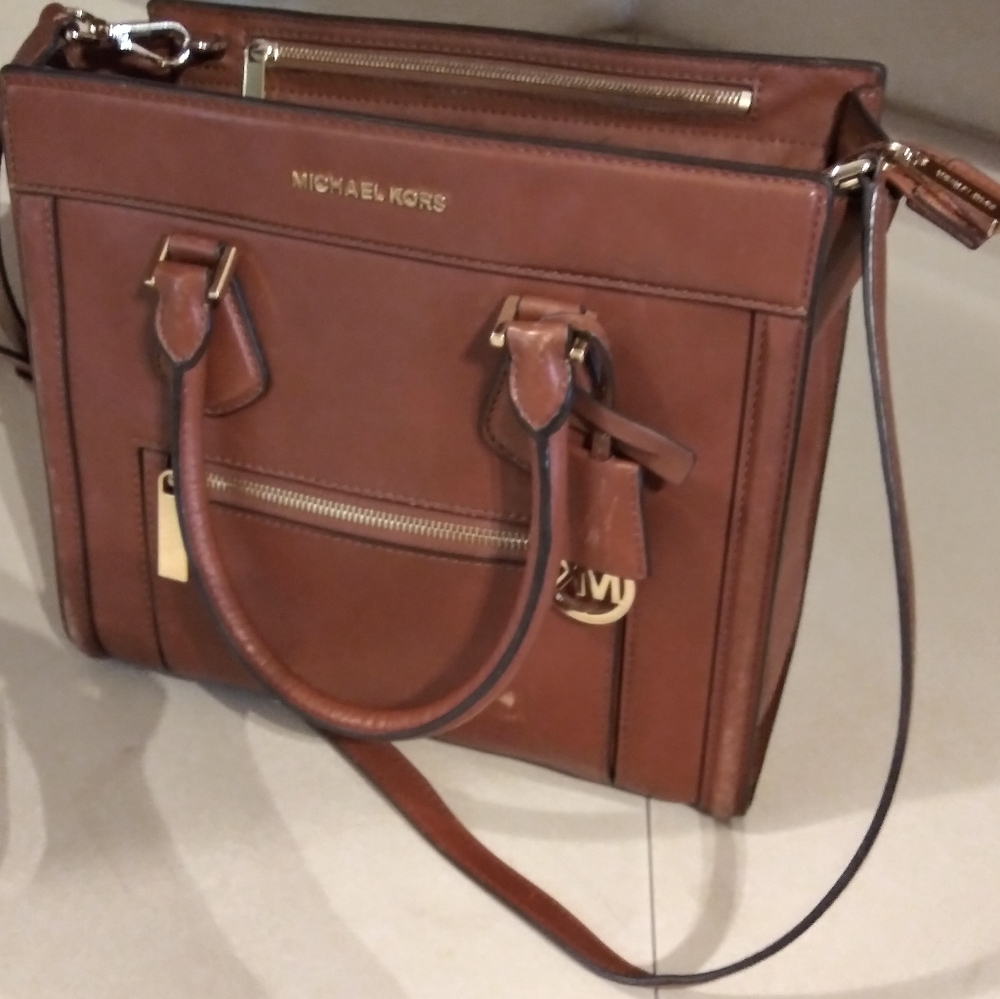 Michael Kors purse